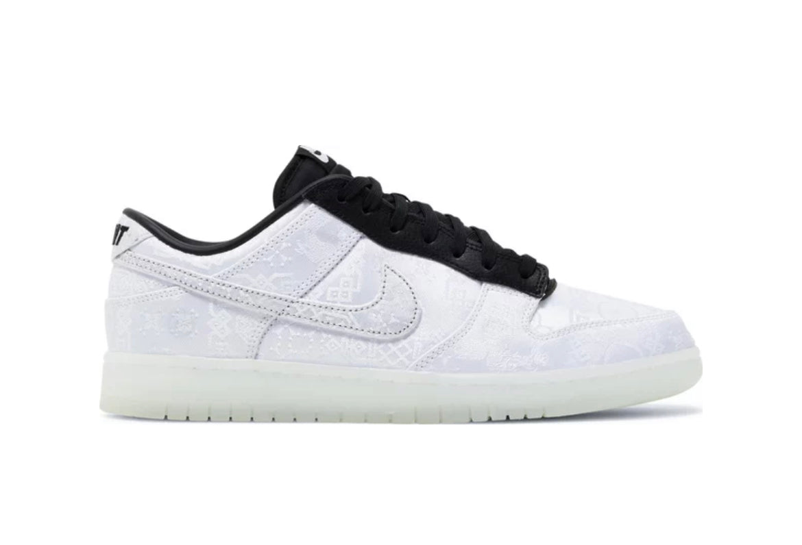 2023
Fragment Design x CLOT x Dunk Low SP '20th Anniversary